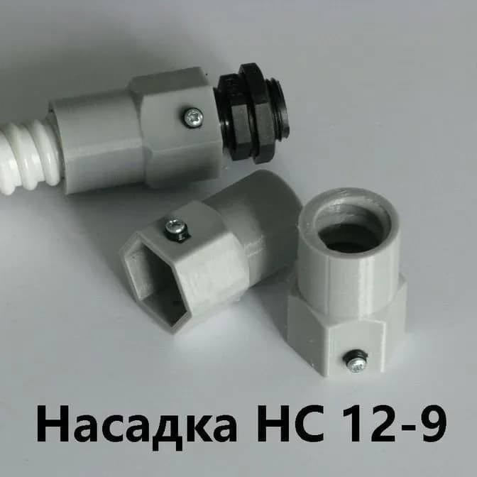 Насадка HC 12-9 с сальником PG-9 IP68 для гибкой армированной трубы DKC 12 IP68 - фото 1