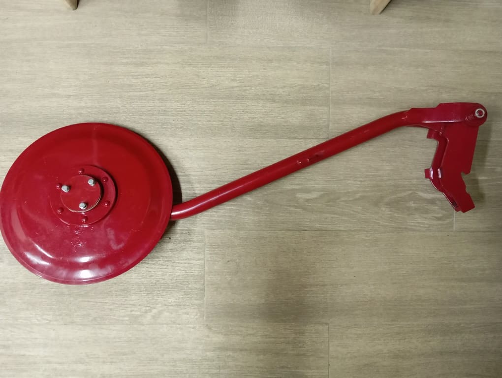 Сошник дисковый длинный с кронштейном СП 6Д14.200 СБ на сеялку СПУ-6