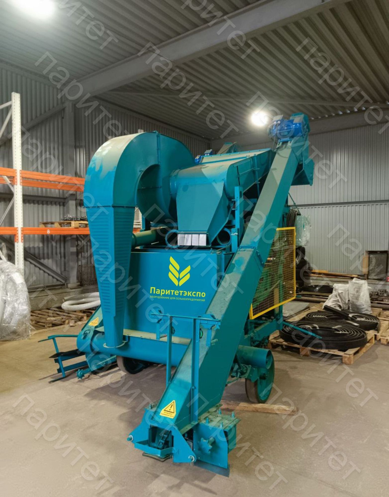 Зерноочистительная машина ОВС — 25 самопередвижная