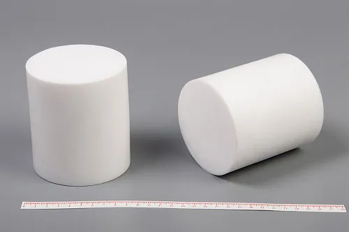 Фторопласт Ф-4 стержень Ф 90*105 мм пресс.